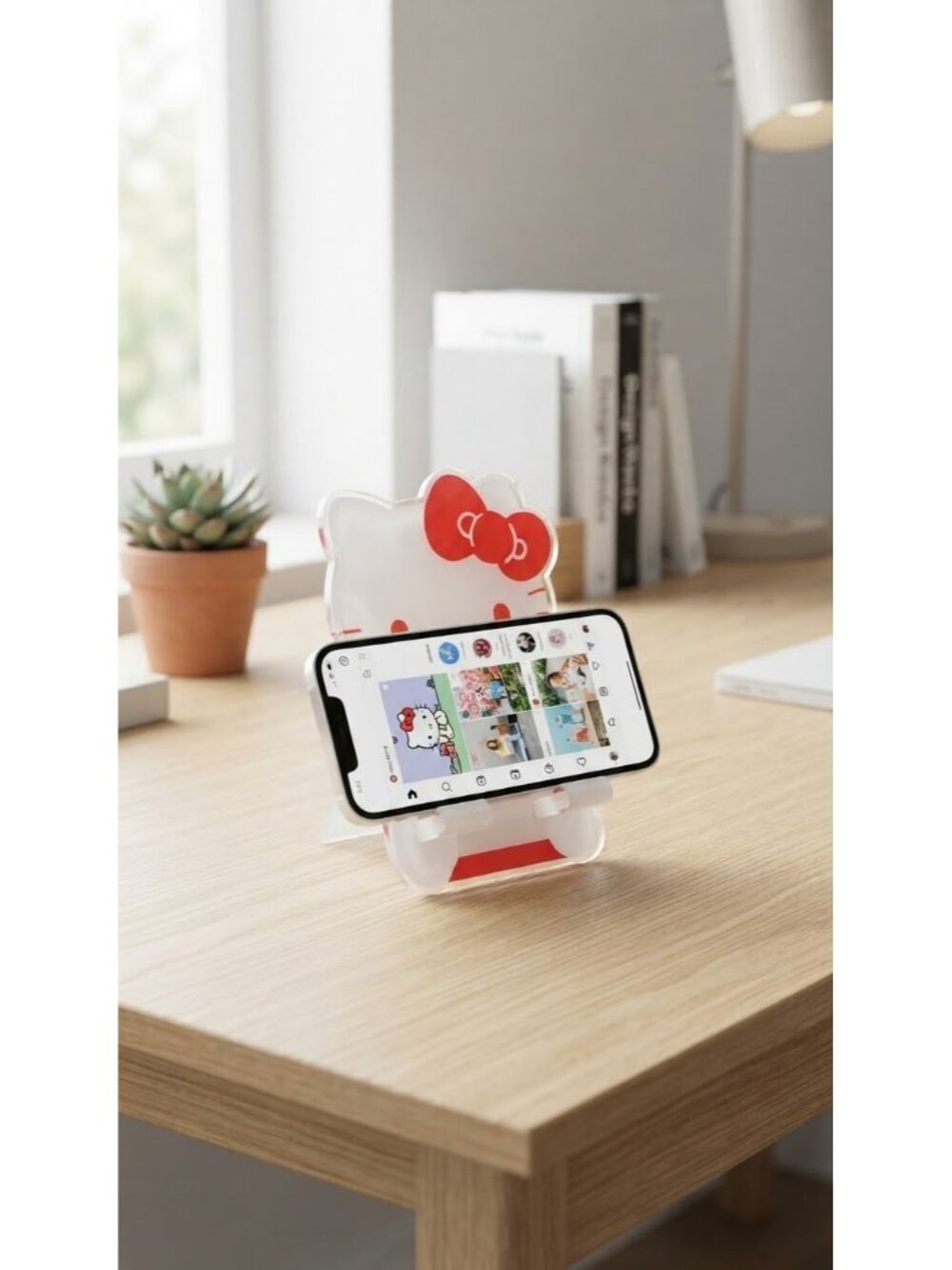 Hello Kitty Phone Stand Acrylic Cell Phone Holder Desk Display Red White NWOT